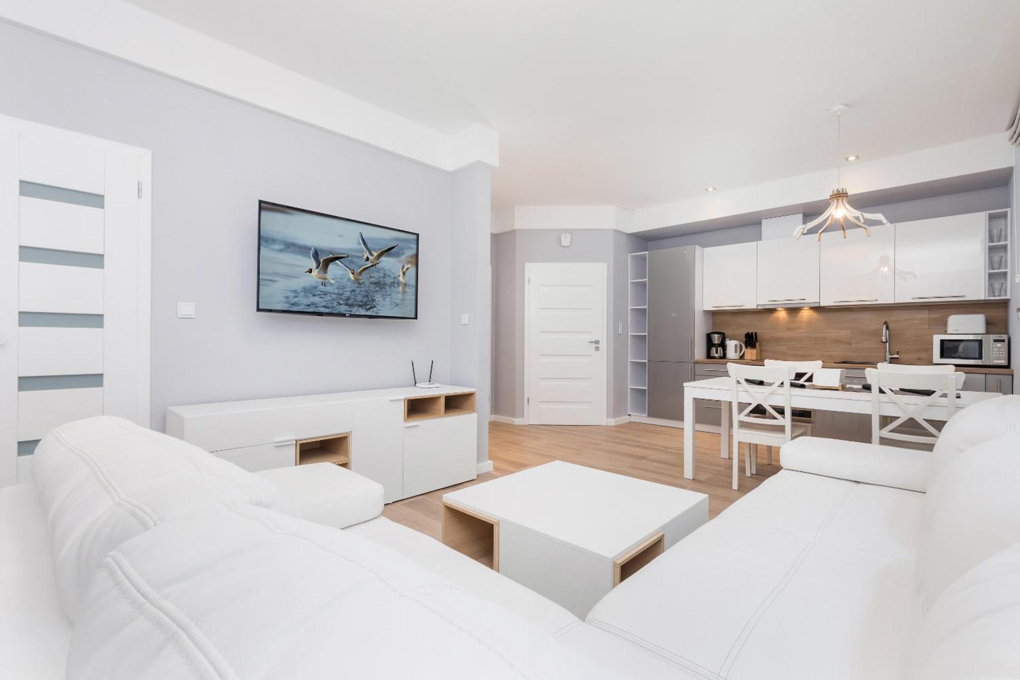 Underground Apartment In A Lux Holiday House Posejdon By Renters Prestige Kołczewo Exteriér fotografie